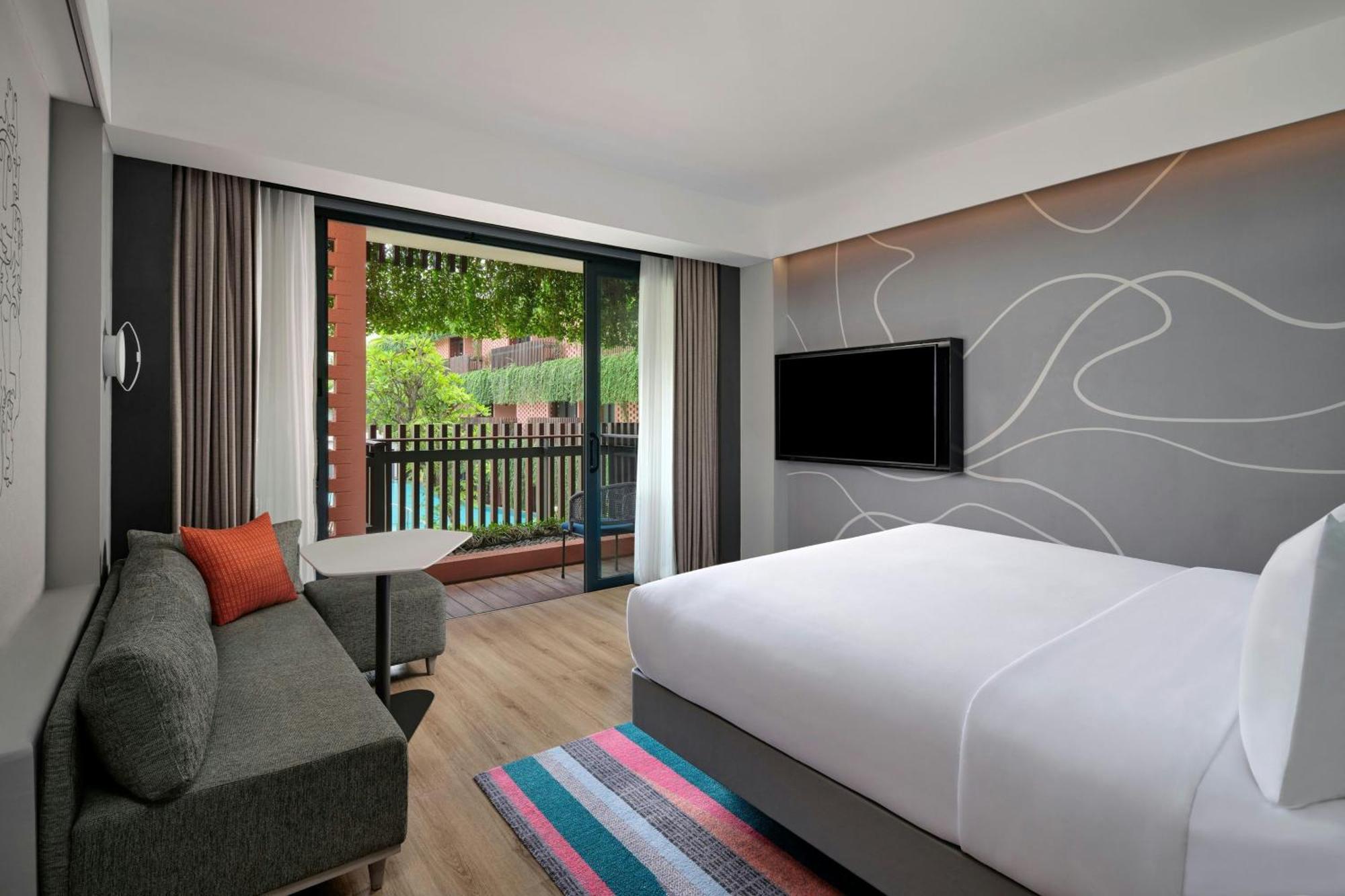 Aloft Bali Kuta At Beachwalk Экстерьер фото
